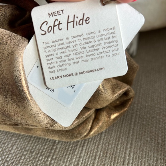 NWT HOBO Bag - Picture 4 of 7